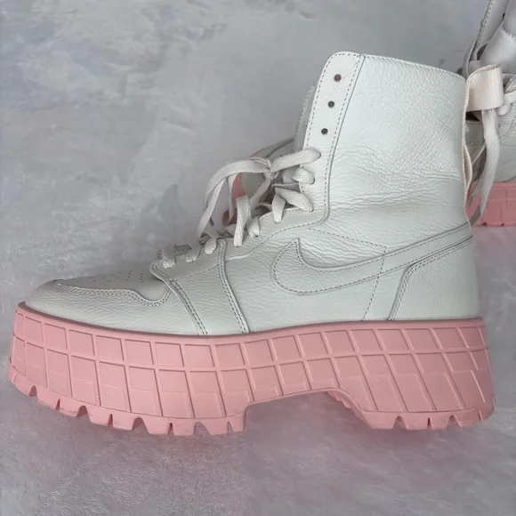 NIKE AIR JORDAN 1 Brooklyn White & Pink Sneaker Boot--NEW--12 - Picture 4 of 14